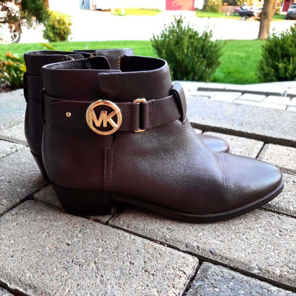 Michael Kors Harland boots